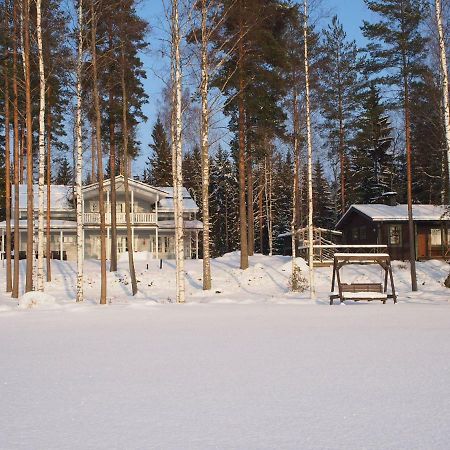 Lomapesae Cottages Pertunmaa エクステリア 写真