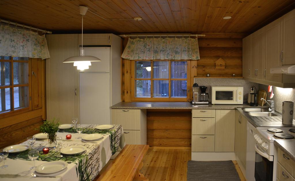 Lomapesae Cottages Pertunmaa 部屋 写真