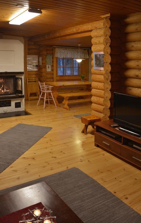 Lomapesae Cottages Pertunmaa 部屋 写真